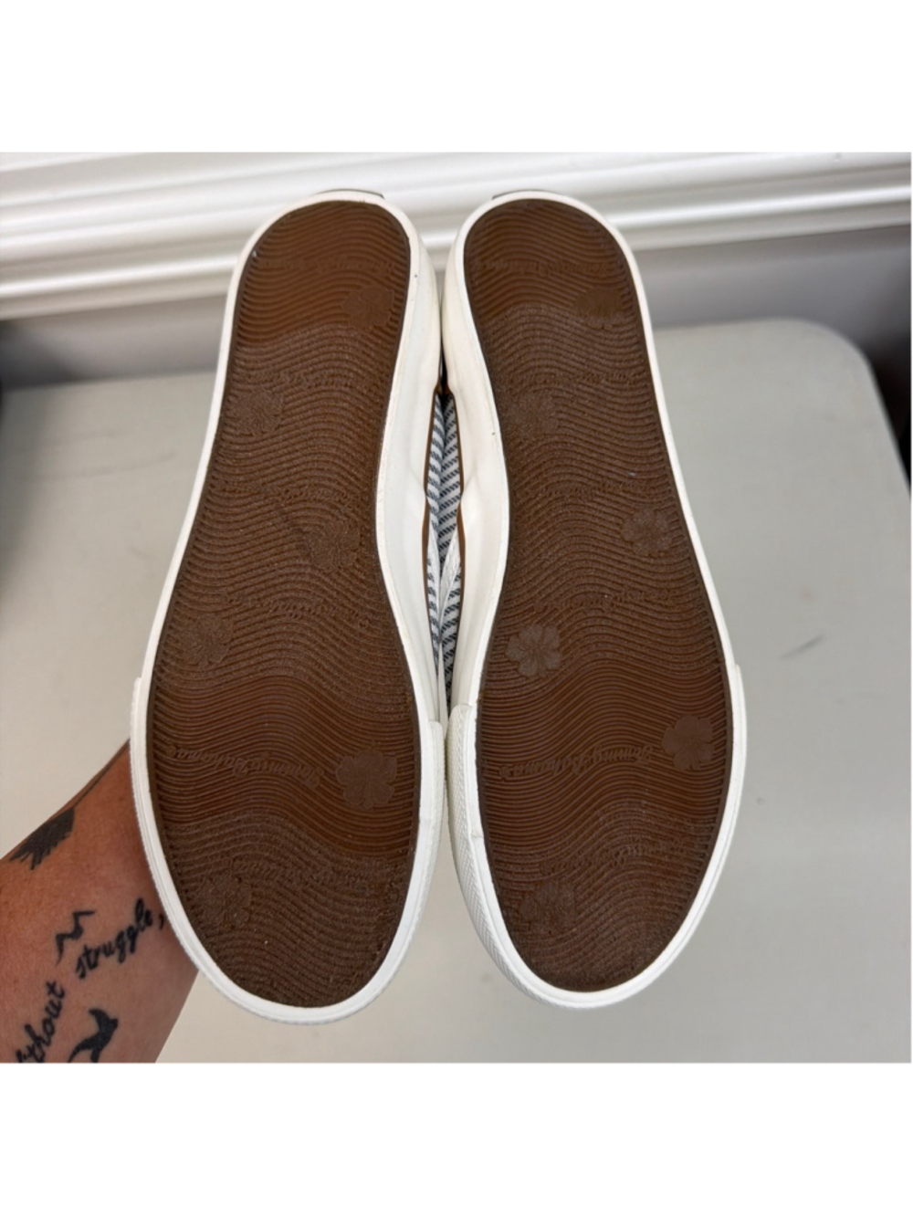 Tommy Bahama Striped Canvas Slide On Shoes Women's Sz 7.5! - Picture 4 of 6